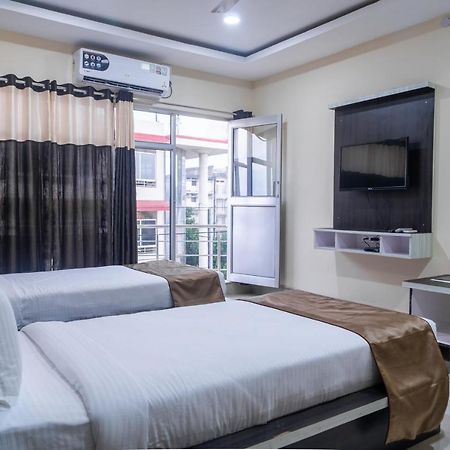 The Four Season Hotel Dimāpur 외부 사진